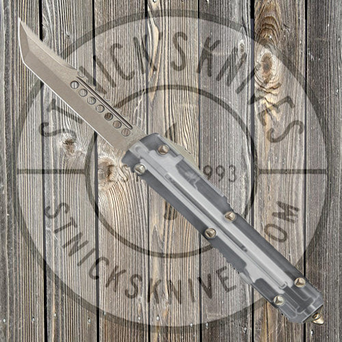 http://www.stnicksknives.com/cdn/shop/products/Microtech-Ultratech-Hellhound-Tanto-Clear-Top.jpg?v=1563316763